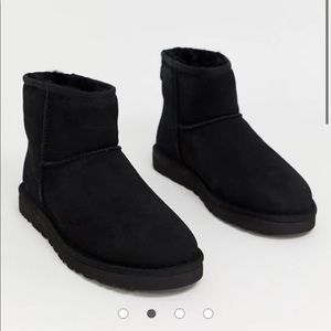 UGG 🔴 Classic Short mini boots